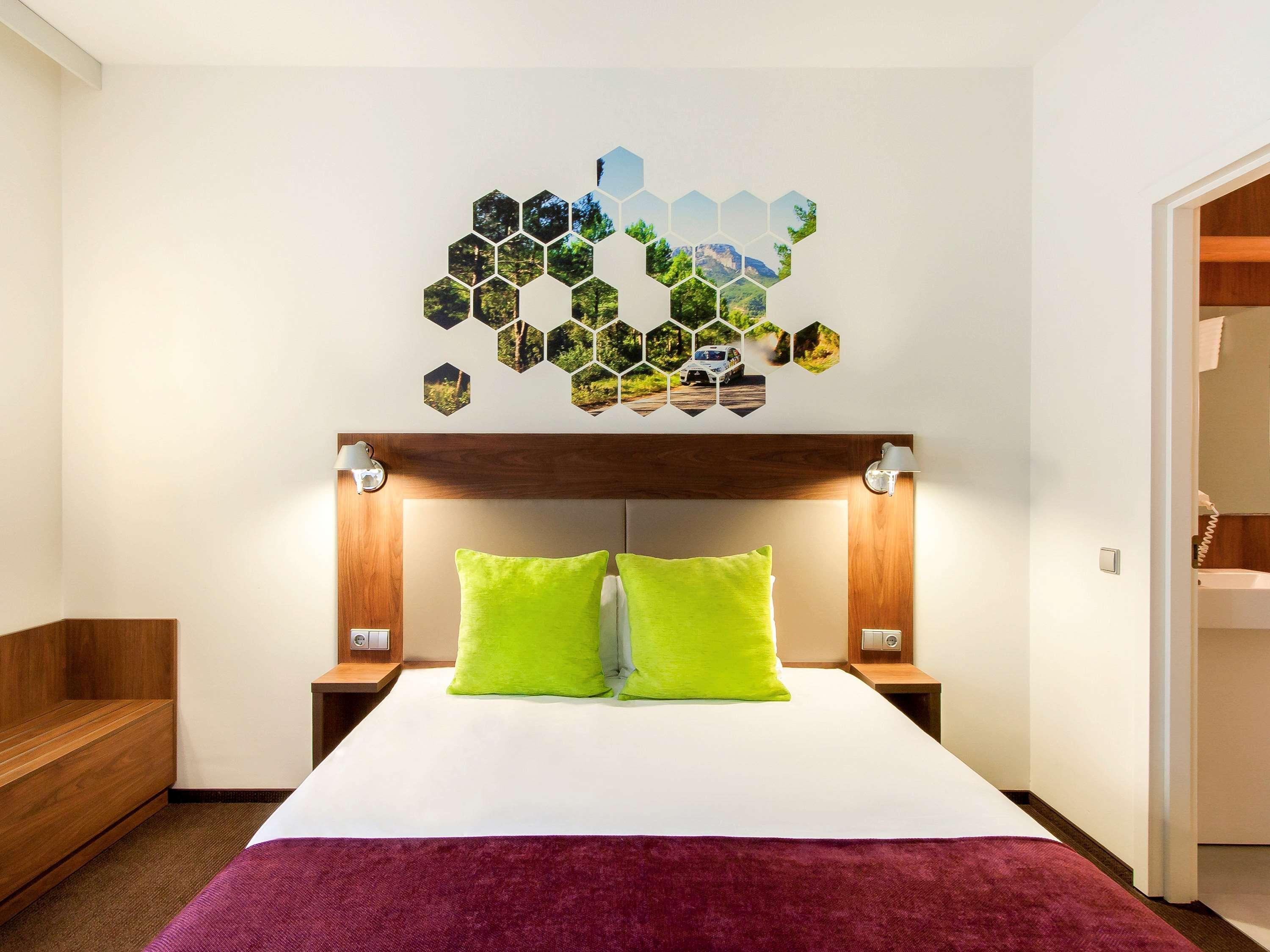 Ibis Styles 3*